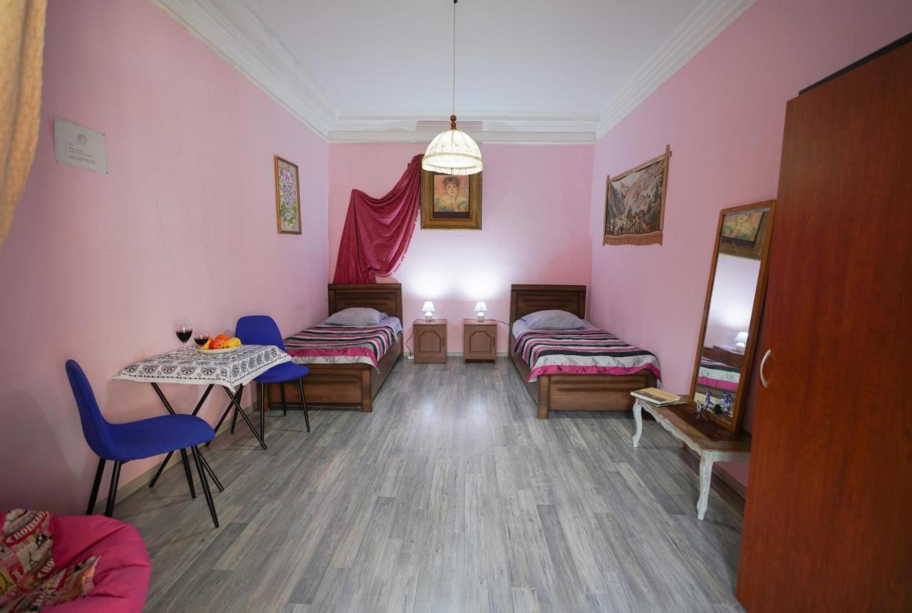 Leon Rooms Tiflis Dış mekan fotoğraf