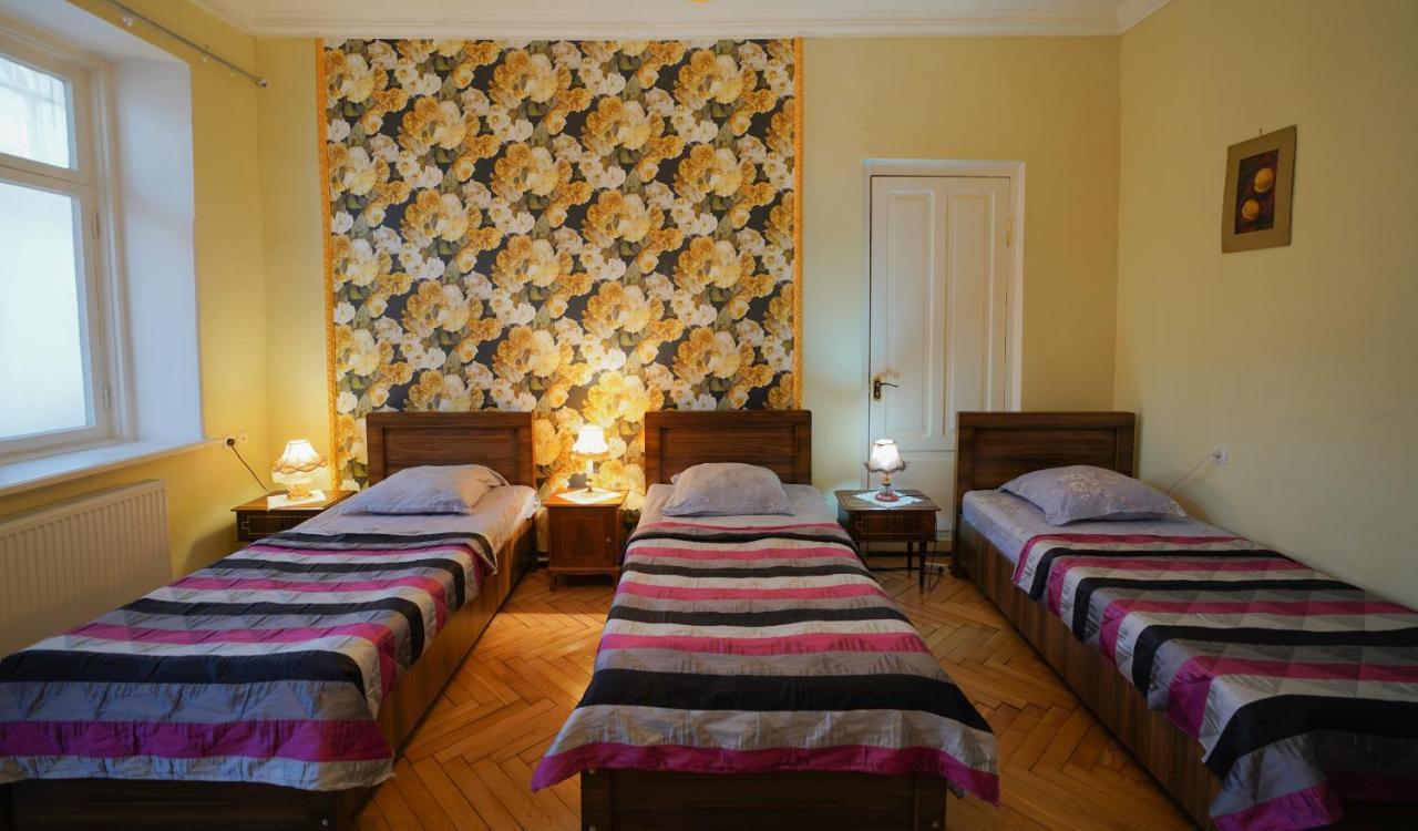 Leon Rooms Tiflis Dış mekan fotoğraf