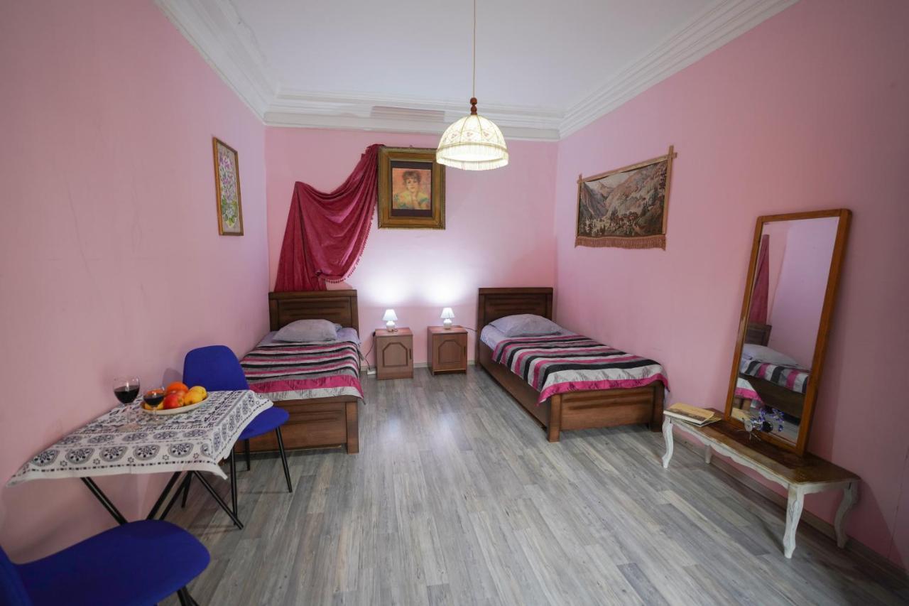 Leon Rooms Tiflis Dış mekan fotoğraf