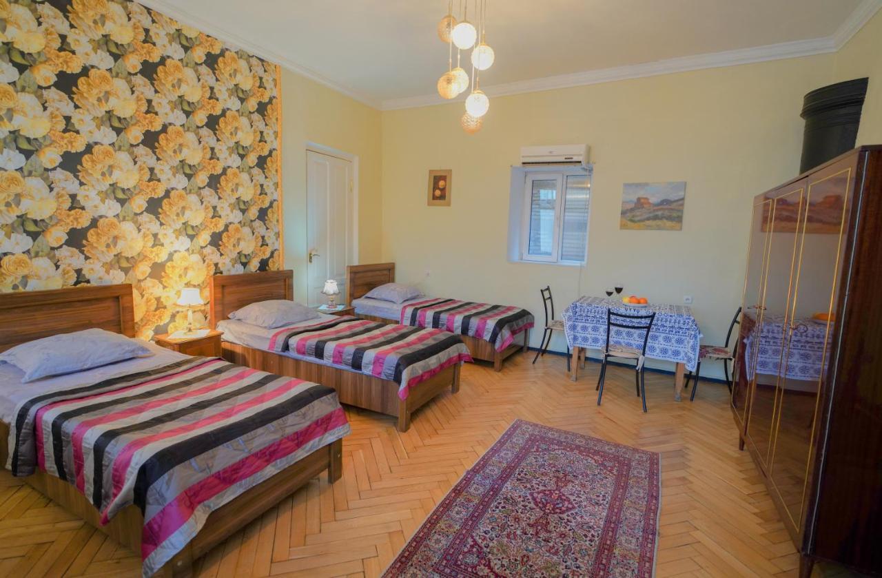 Leon Rooms Tiflis Dış mekan fotoğraf