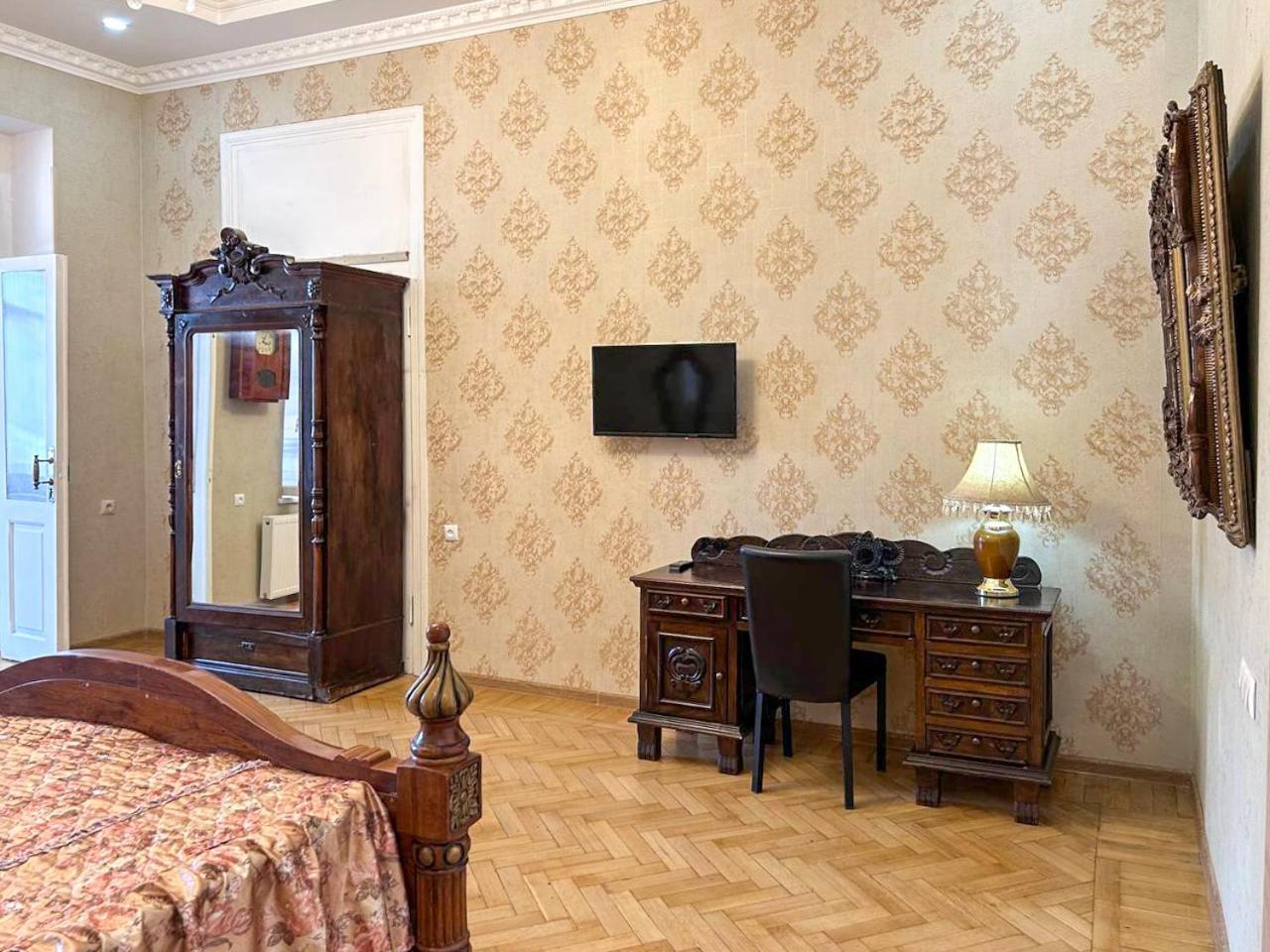 Leon Rooms Tiflis Dış mekan fotoğraf