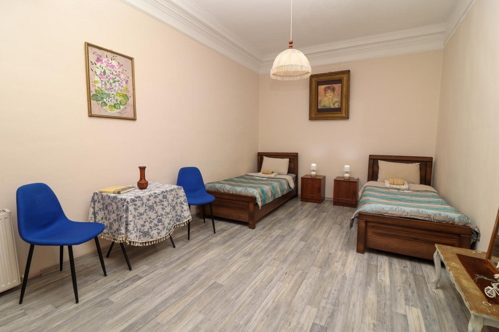 Leon Rooms Tiflis Dış mekan fotoğraf