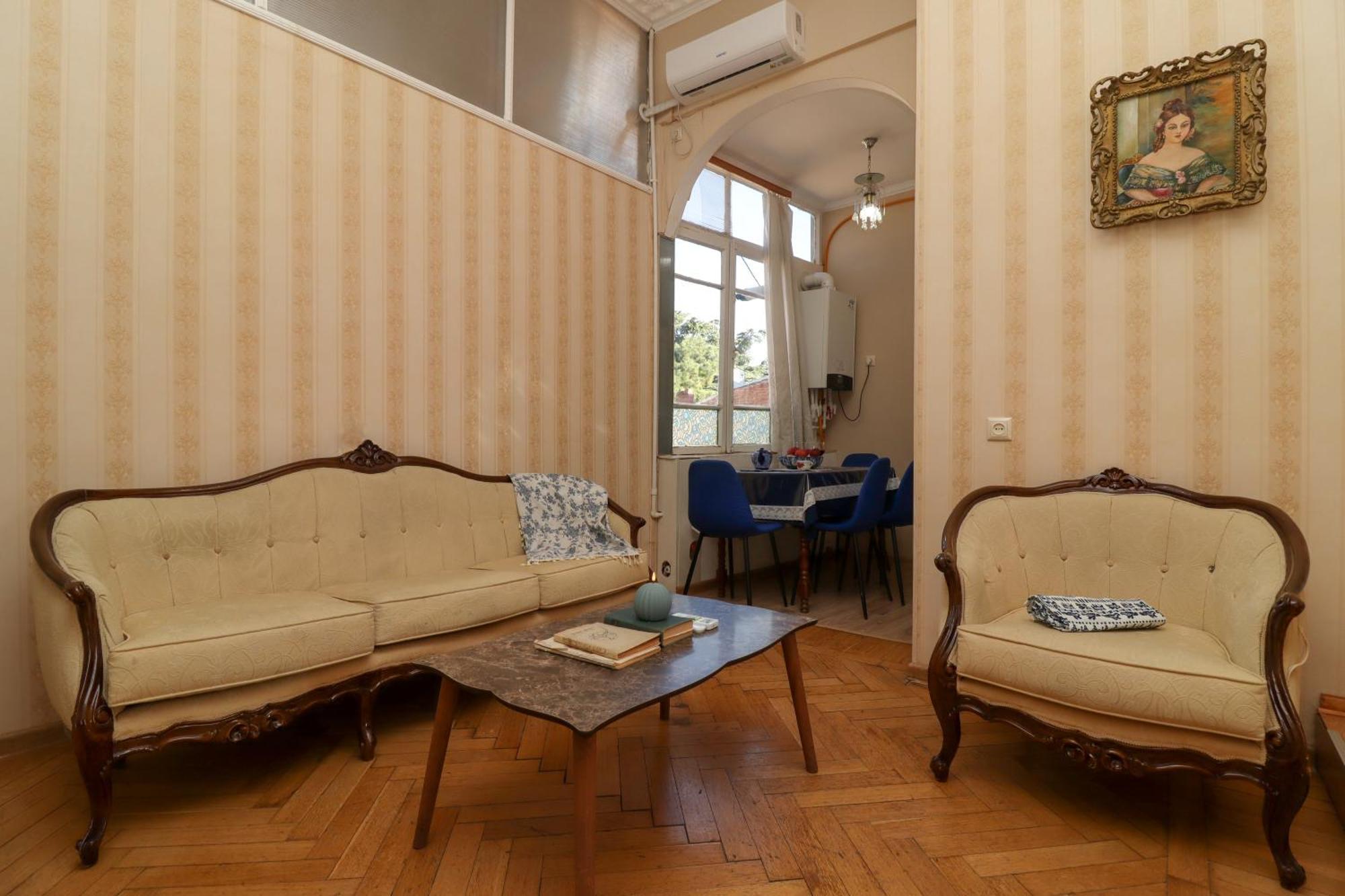 Leon Rooms Tiflis Dış mekan fotoğraf